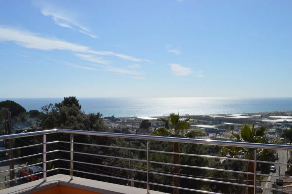 Апартаменты Apartamento Vivalidays Laia Barcelona Санта-Сусанна